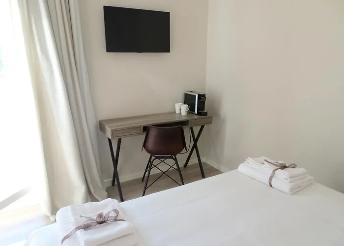 Gatto Bianco Le Terrazze Pensionat 3*