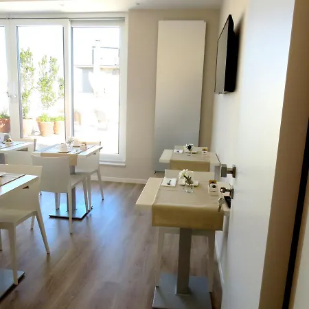 Casa de hóspedes Gatto Bianco Le Terrazze 3*